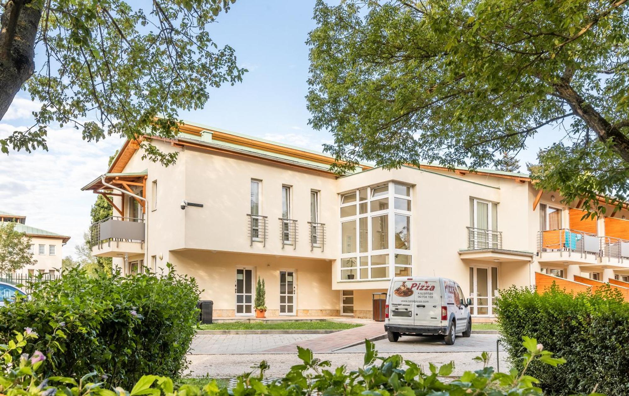 Aqua Hotel Termal Mosonmagyarovar Exterior photo