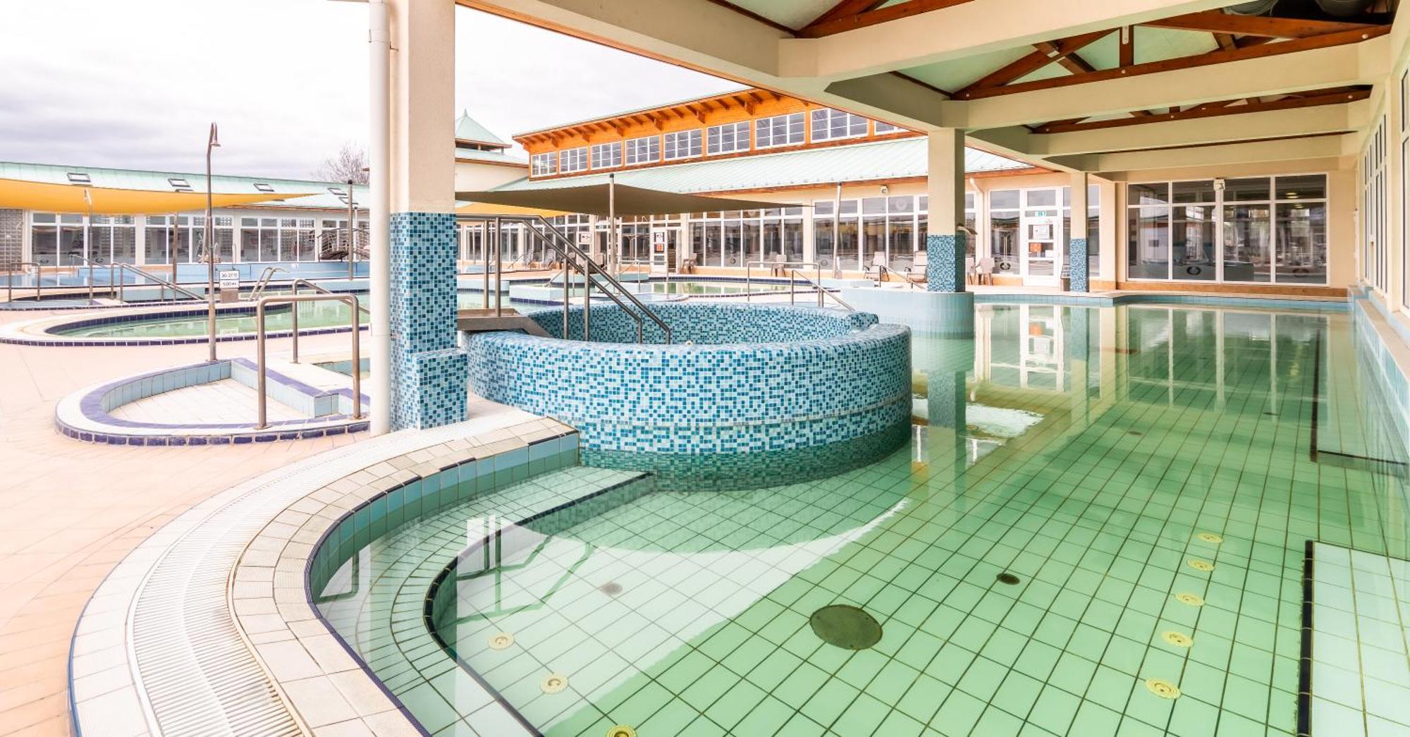 Aqua Hotel Termal Mosonmagyarovar Exterior photo